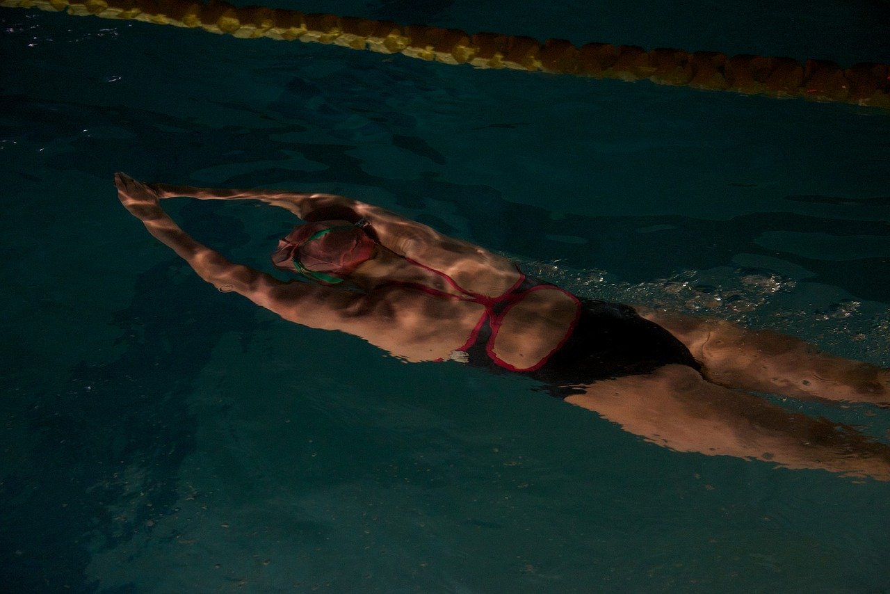 Schwimmen ist ein guter Weg um Stress aus der Hochsensibilität aufzulösen